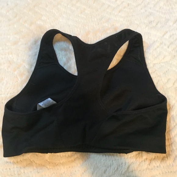 Nike sports bra - Picture 2 of 3